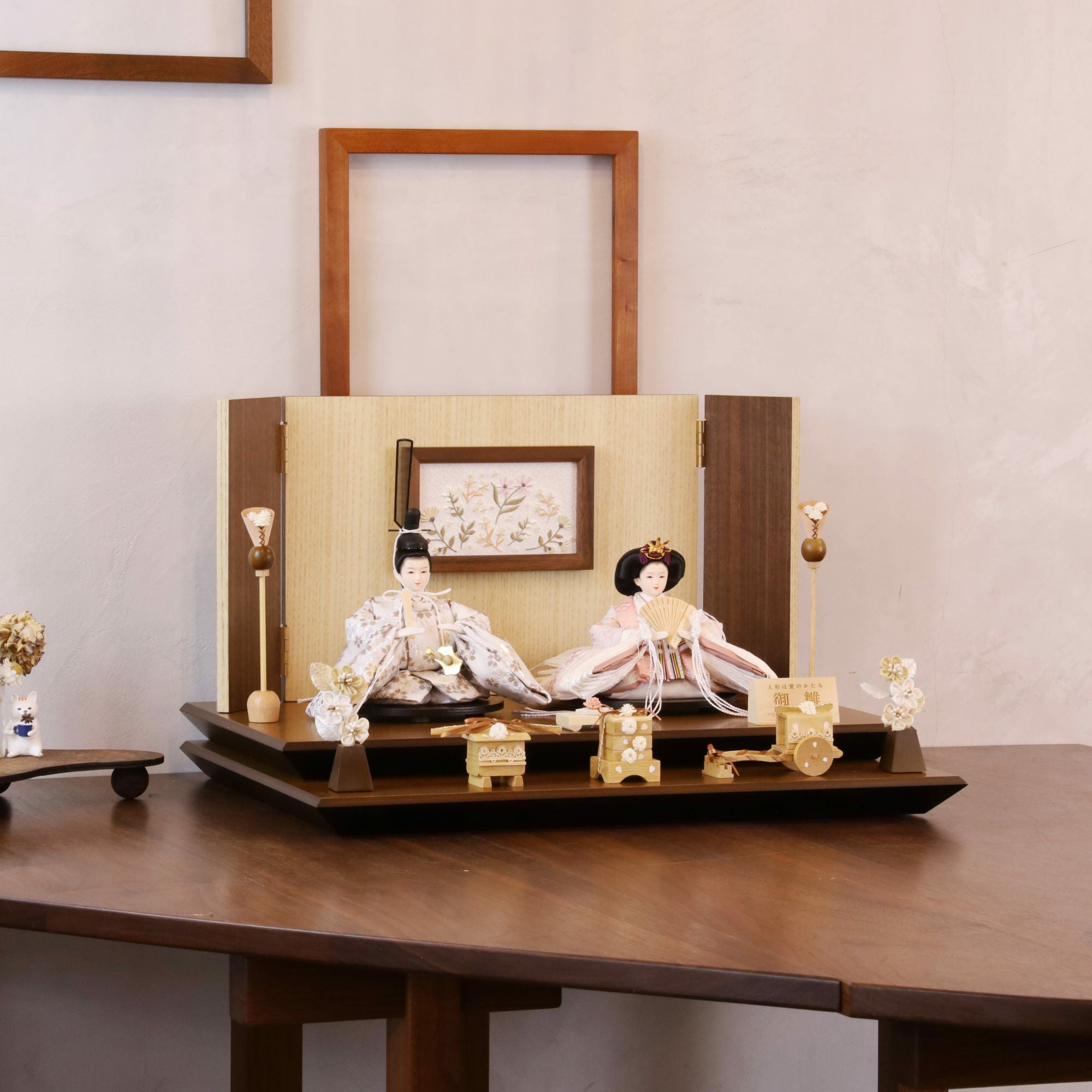 親王飾り ラテ | トラディショナル 親王飾り | 人形の東玉